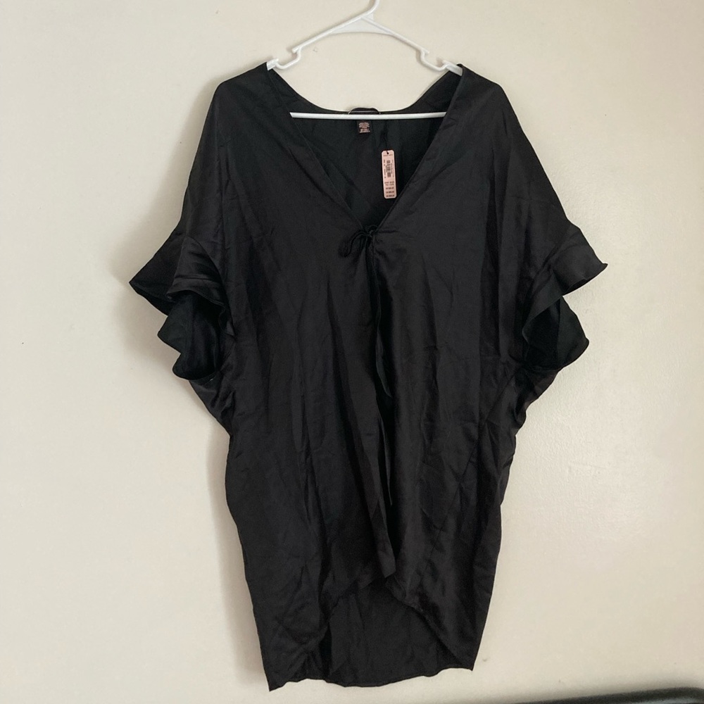 Victoria’s Secret Black Robe One Size NWT